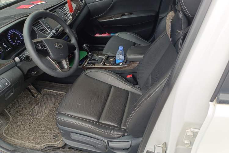Used Hyundai Mistra 2016 1.6T Automatic Smart GLS Left Front Seat