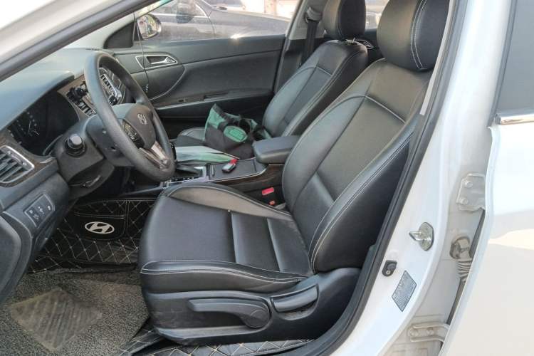 Used Hyundai Mistra 2016 1.6T Automatic Smart GLS Left Front Seat