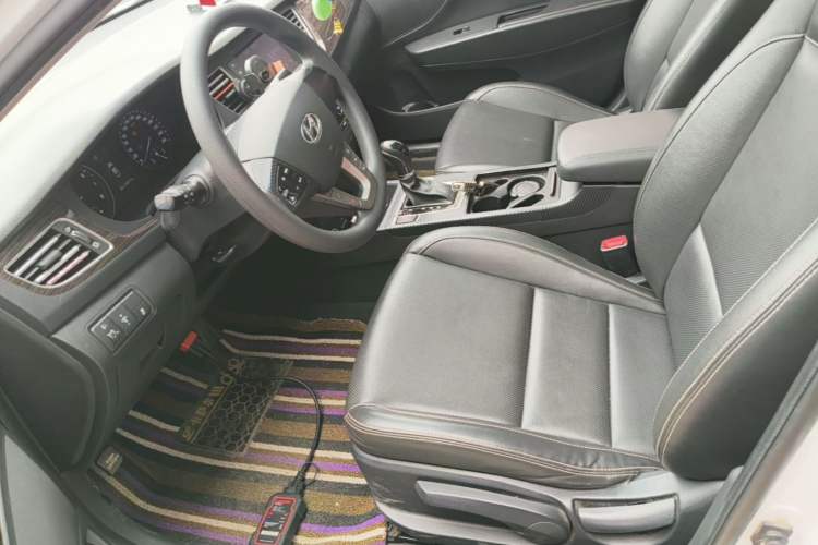 Used Hyundai Mistra 2016 1.6T Automatic Smart GLS Left Front Seat