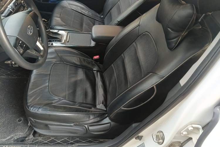 Used Hyundai Mistra 2016 1.6T Automatic Smart GLS Left Front Seat