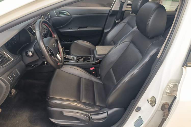 Used Hyundai Mistra 2016 1.8L Automatic Smart GLS Left Front Seat