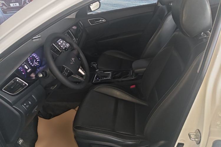 Used Hyundai Mistra 2016 1.8L Automatic Smart GLS Left Front Seat