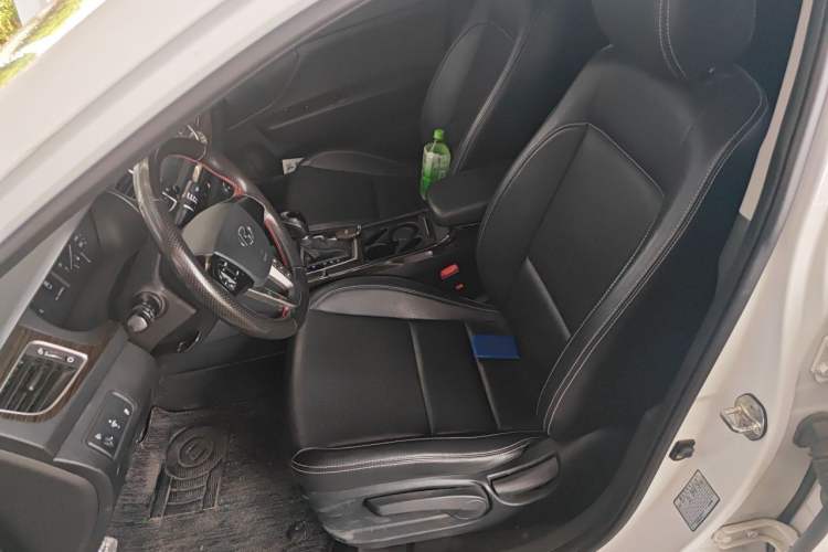 Used Hyundai Mistra 2016 1.6T Automatic Smart GLS Left Front Seat