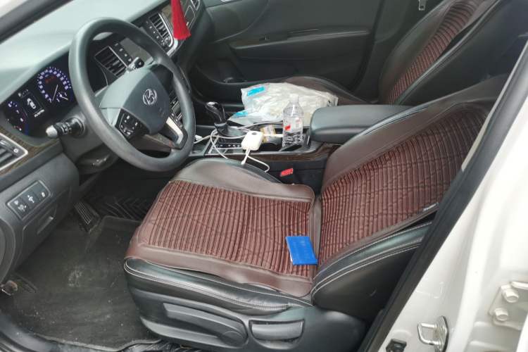 Used Hyundai Mistra 2016 1.6T Automatic Smart GLS Left Front Seat