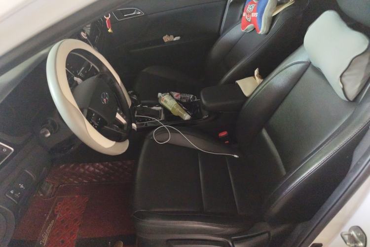 Used Hyundai Mistra 2016 1.8L Automatic Smart GLS Left Front Seat