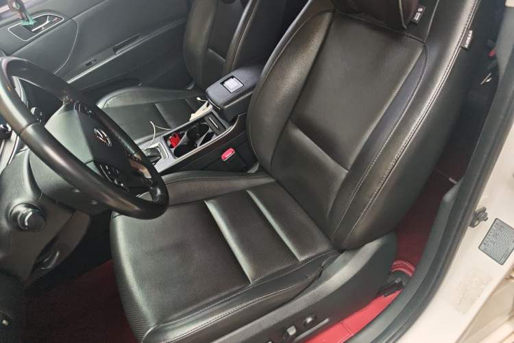 Used Hyundai Mistra 2016 1.8L Automatic Deluxe DLX Model Left Front Seat