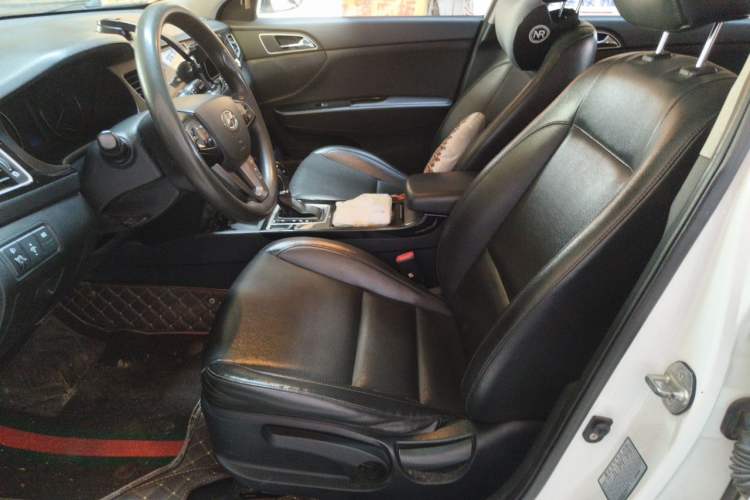 Used Hyundai Mistra 2016 1.8L Automatic Smart GLS Left Front Seat
