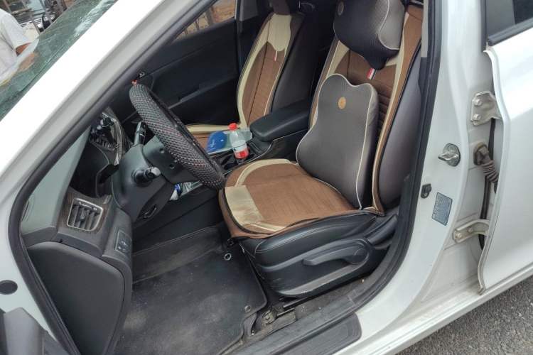 Used Hyundai Mistra 2016 1.8L Automatic Smart GLS Left Front Seat