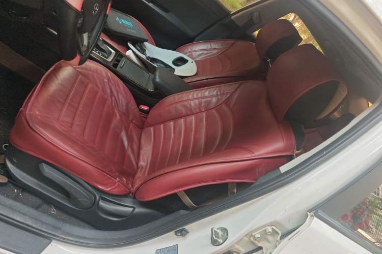 Used Hyundai Mistra 2016 1.8L Automatic Smart GLS Left Front Seat