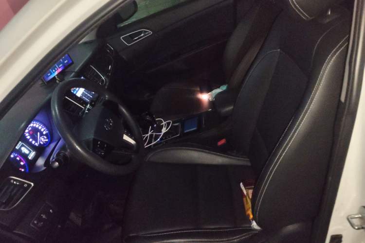 Used Hyundai Mistra 2016 1.6T Automatic Smart GLS Left Front Seat