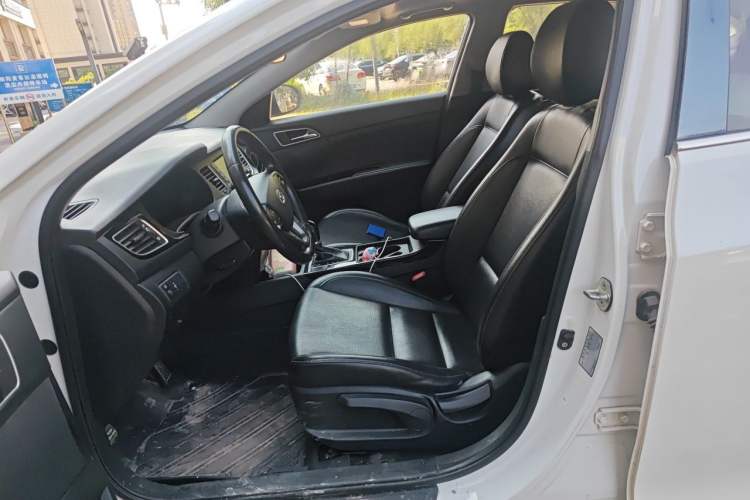 Used Hyundai Mistra 2016 1.8L Automatic Smart GLS Left Front Seat