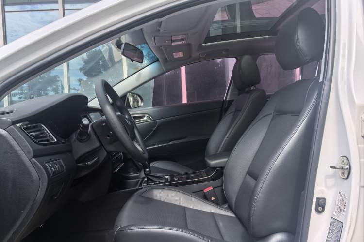 Used Hyundai Mistra 2016 1.8L Automatic Smart GLS Left Front Seat