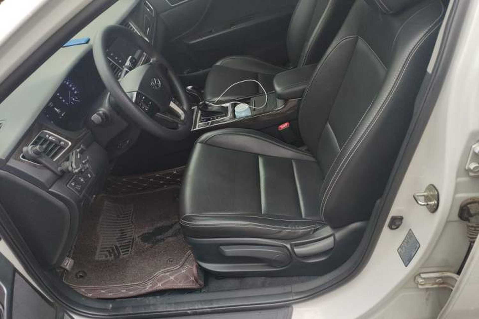 Used Hyundai Mistra 2016 1.6T Automatic Smart GLS Left Front Seat