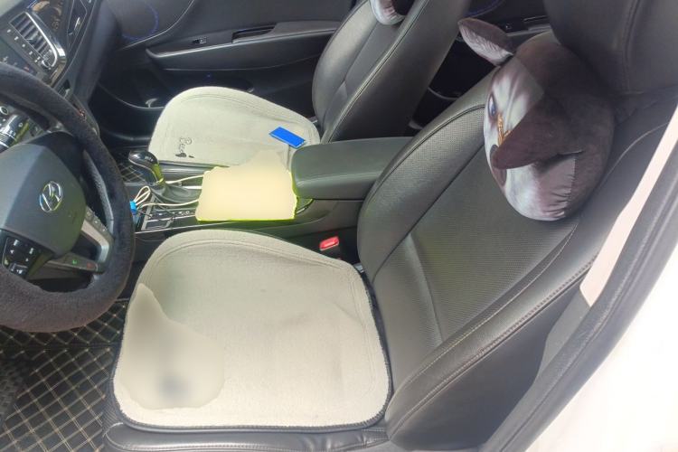 Used Hyundai Mistra 2016 1.8L Automatic Smart GLS Left Front Seat
