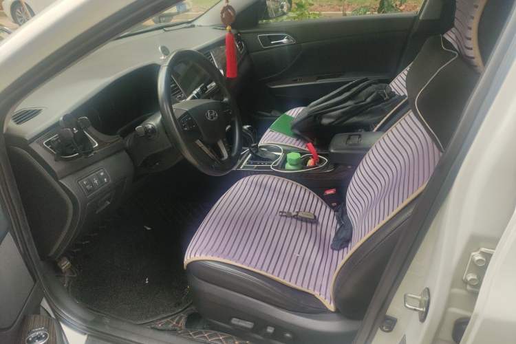 Used Hyundai Mistra 2016 1.8L Automatic Deluxe DLX Model Left Front Seat