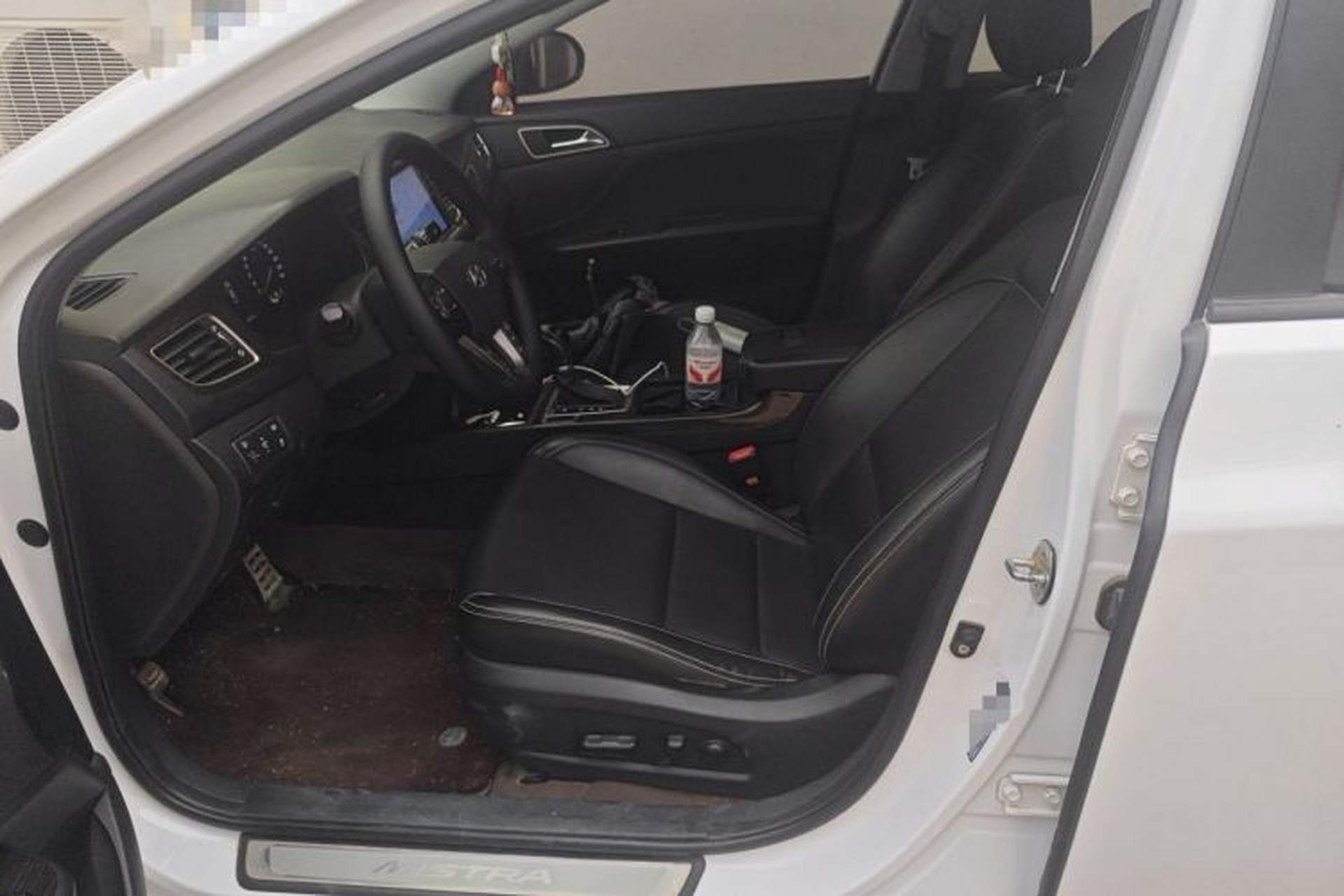 Used Hyundai Mistra 2016 1.6T Automatic Flagship TOP Model Left Front Seat