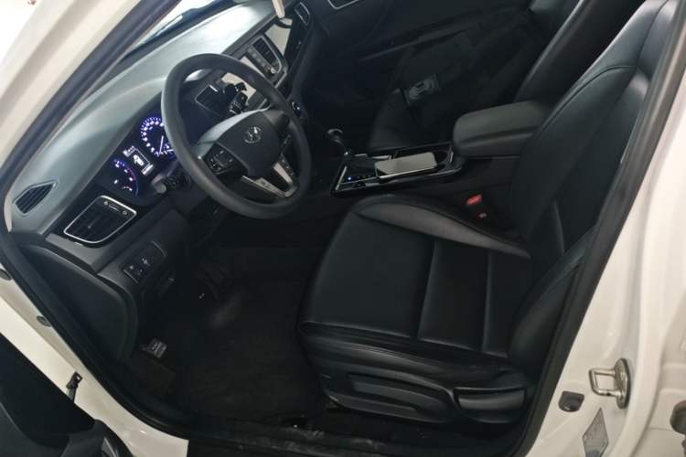 Used Hyundai Mistra 2016 1.8L Automatic Smart GLS Left Front Seat