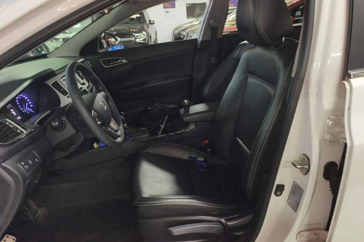 Used Hyundai Mistra 2016 1.6T Automatic Smart GLS Left Front Seat