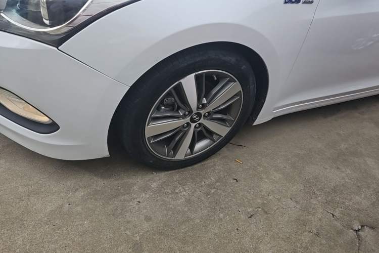 Used Hyundai Mistra 2016 1.6T Automatic Flagship TOP Model Left Front Wheel Hub