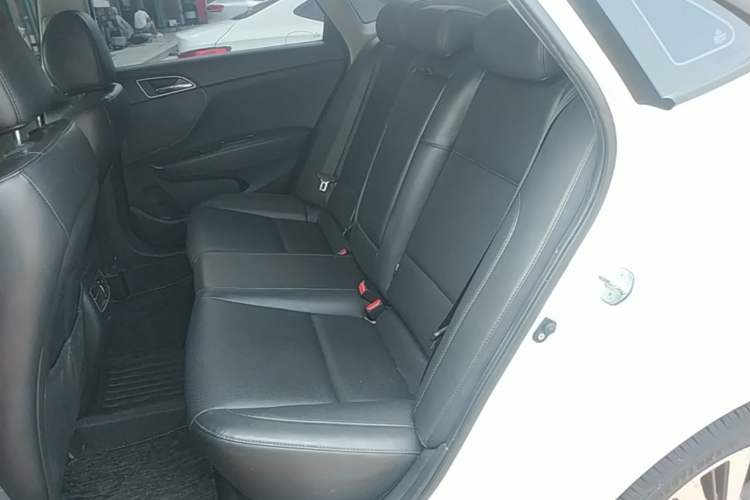 Used Hyundai Mistra 2016 1.8L Automatic Smart GLS Left Rear Seat