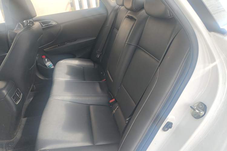 Used Hyundai Mistra 2016 1.6T Automatic Smart GLS Left Rear Seat