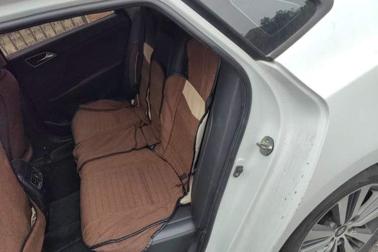 Used Hyundai Mistra 2016 1.8L Automatic Smart GLS Left Rear Seat