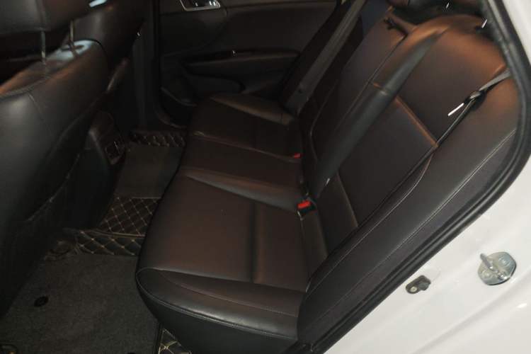 Used Hyundai Mistra 2016 1.8L Automatic Smart GLS Left Rear Seat