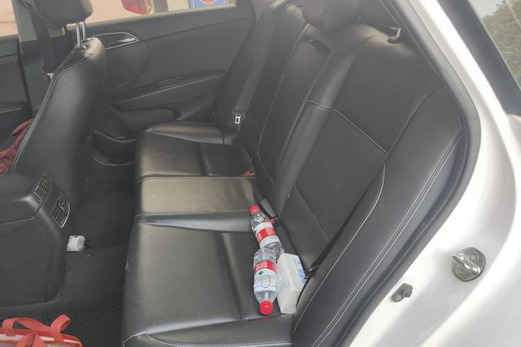 Used Hyundai Mistra 2016 1.6T Automatic Flagship TOP Model Left Rear Seat