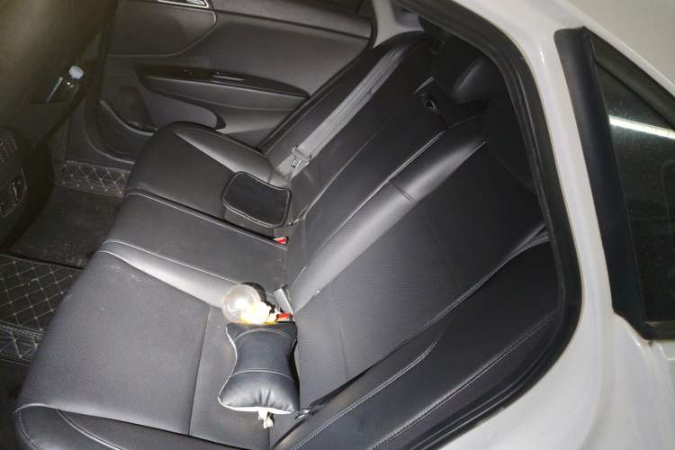 Used Hyundai Mistra 2016 1.8L Automatic Deluxe DLX Model Left Rear Seat