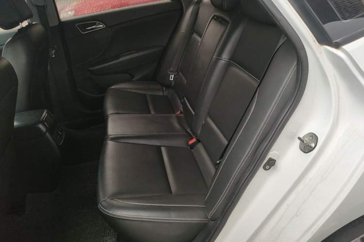 Used Hyundai Mistra 2016 1.6T Automatic Flagship TOP Model Left Rear Seat
