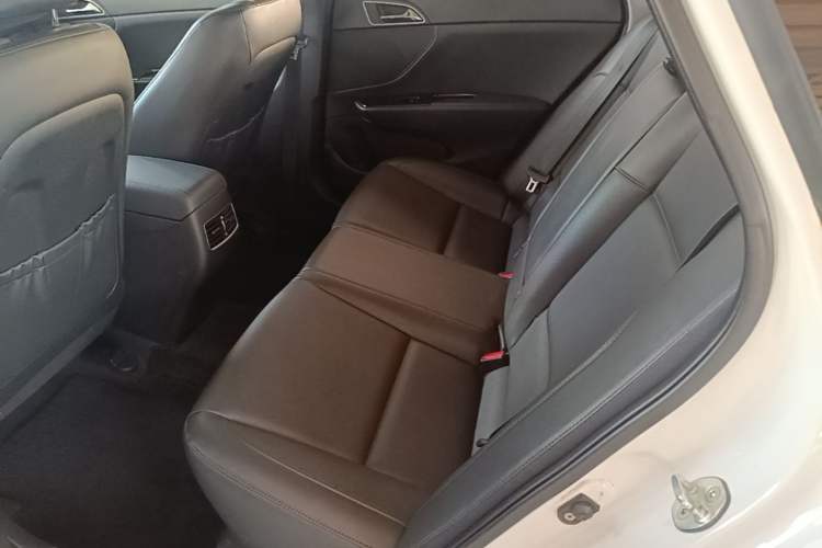 Used Hyundai Mistra 2016 1.8L Automatic Smart GLS Left Rear Seat