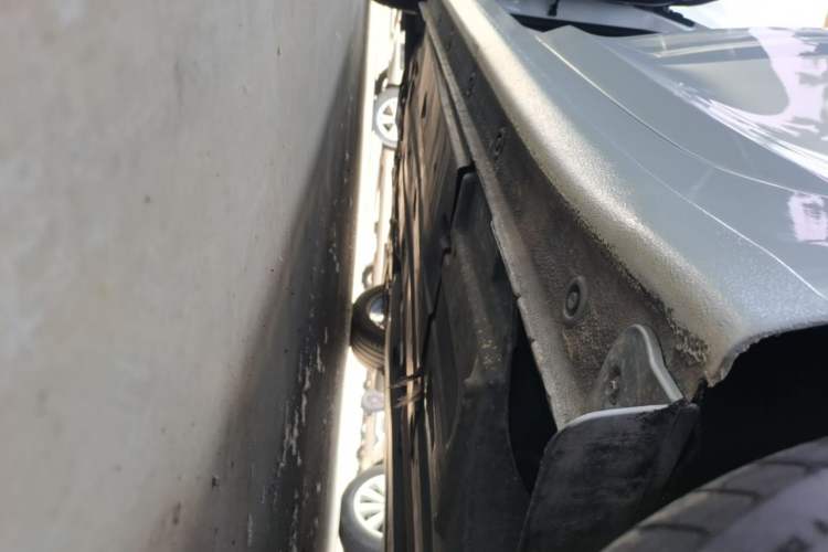 Used Hyundai Mistra 2016 1.8L Automatic Smart GLS Left Side Sill