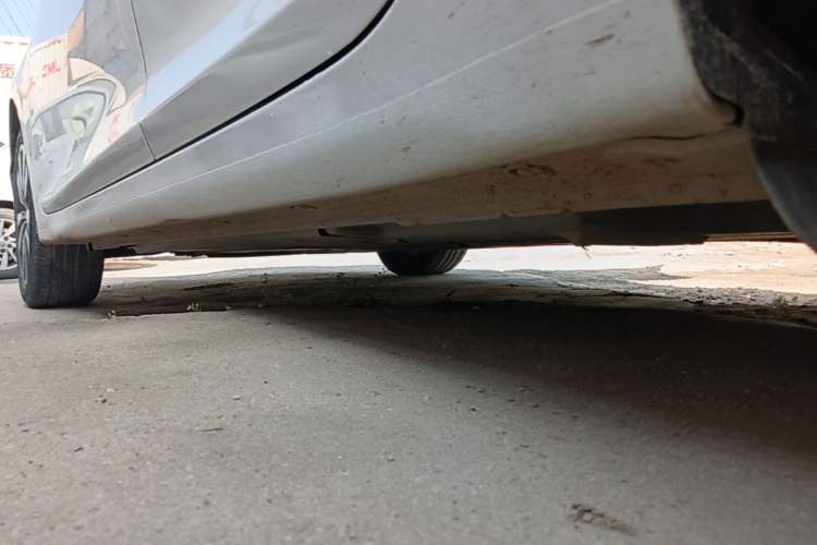 Used Hyundai Mistra 2016 1.8L Automatic Smart GLS Left Side Sill