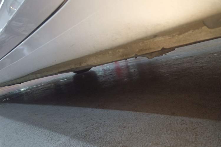 Used Hyundai Mistra 2016 1.6T Automatic Smart GLS Left Side Sill