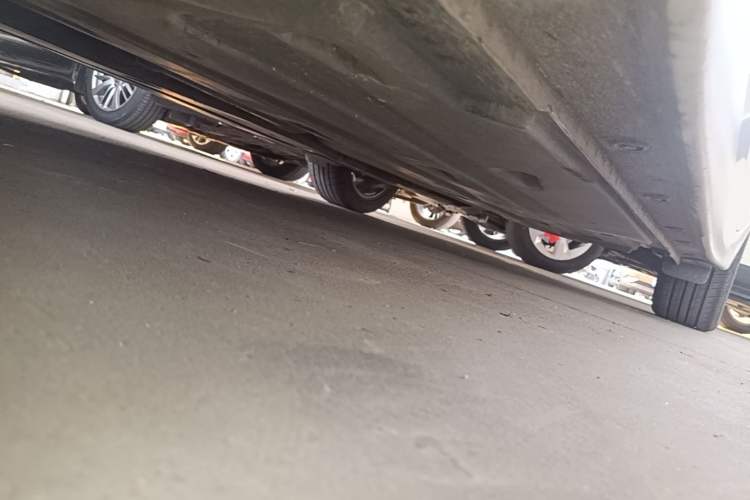 Used Hyundai Mistra 2016 1.8L Automatic Smart GLS Left Side Sill