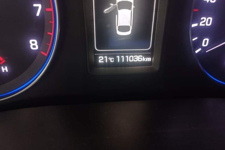 Used Hyundai Mistra 2016 1.8L Automatic Deluxe DLX Model Odometer Close Up
