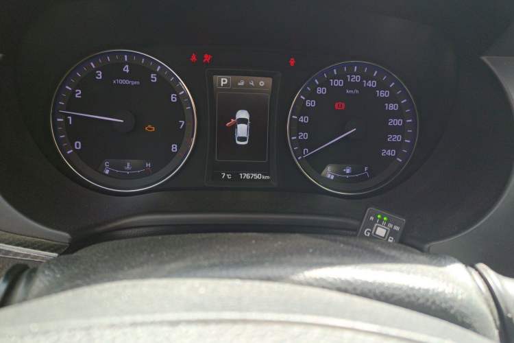 Used Hyundai Mistra 2016 1.8L Automatic Deluxe DLX Model Odometer Close Up