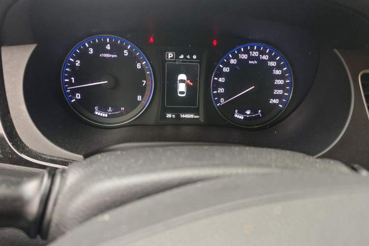 Used Hyundai Mistra 2016 1.8L Automatic Deluxe DLX Model Odometer Close Up