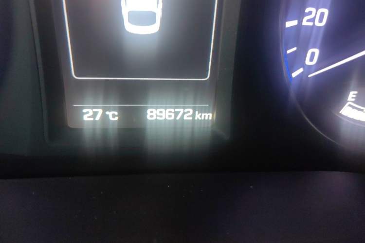 Used Hyundai Mistra 2016 1.6T Automatic Flagship TOP Model Odometer Close Up