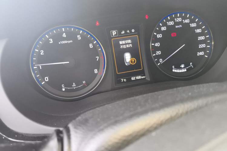Used Hyundai Mistra 2016 1.8L Automatic Deluxe DLX Model Odometer Close Up