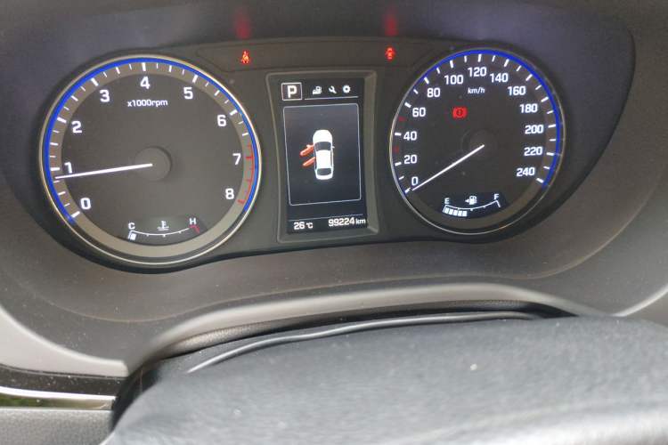 Used Hyundai Mistra 2016 1.8L Automatic Deluxe DLX Model Odometer Close Up