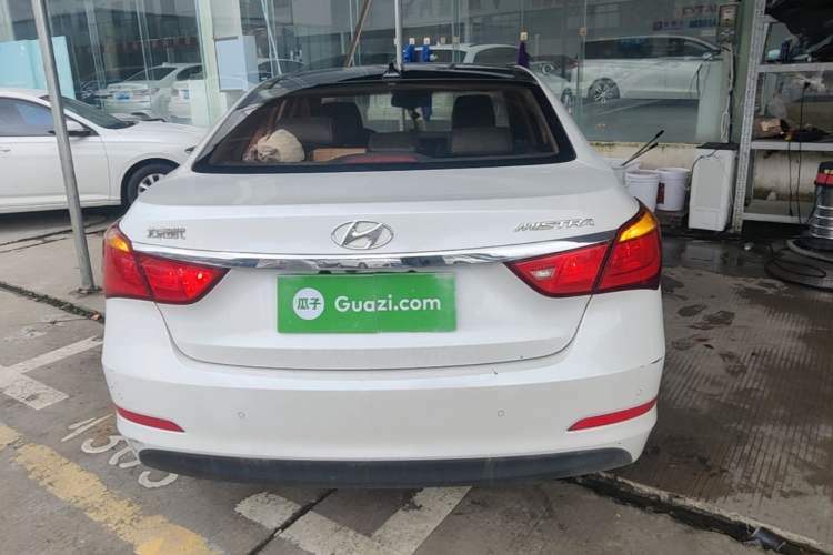 Used Hyundai Mistra 2016 1.8L Automatic Smart GLS Rear