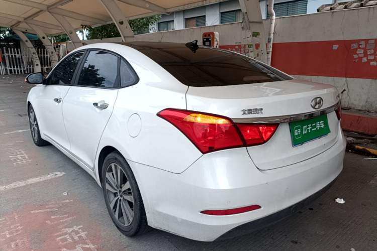 Used Hyundai Mistra 2016 1.8L Automatic Smart GLS Rear Left 45 Deg