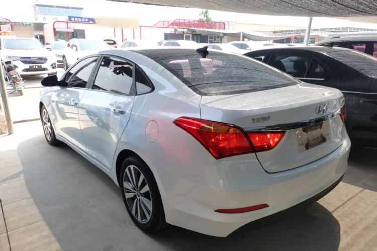 Used Hyundai Mistra 2016 1.8L Automatic Smart GLS Rear Left 45 Deg
