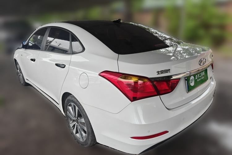 Used Hyundai Mistra 2016 1.8L Automatic Smart GLS Rear Left 45 Deg