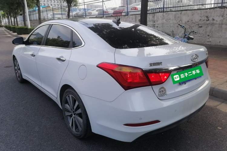 Used Hyundai Mistra 2016 1.8L Automatic Smart GLS Rear Left 45 Deg