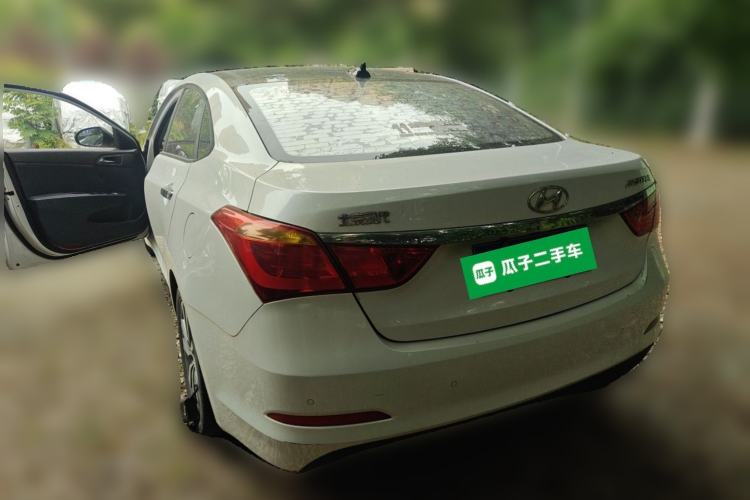 Used Hyundai Mistra 2016 1.8L Automatic Smart GLS Rear Left 45 Deg