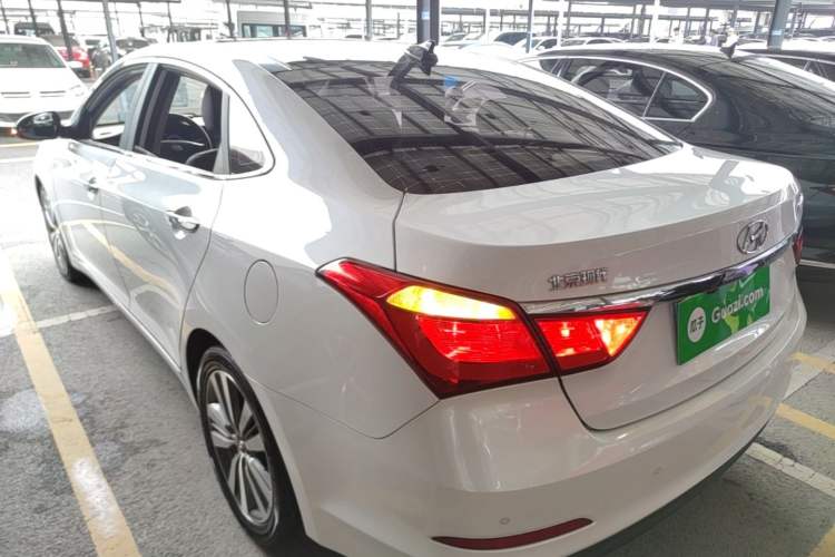Used Hyundai Mistra 2016 1.8L Automatic Smart GLS Rear Left 45 Deg