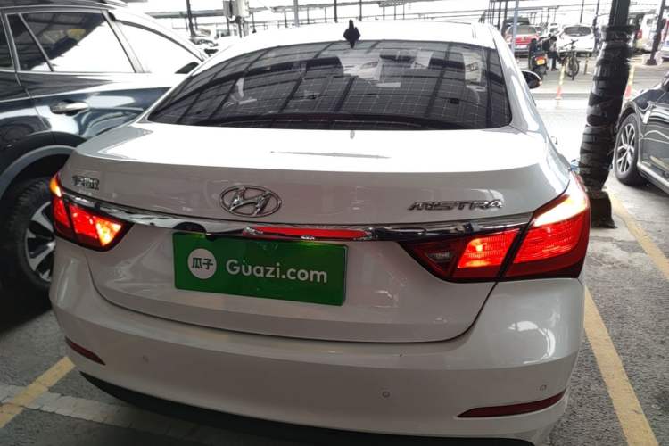Used Hyundai Mistra 2016 1.8L Automatic Smart GLS Rear