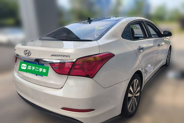 Used Hyundai Mistra 2016 1.8L Automatic Smart GLS Rear Right 45 Deg